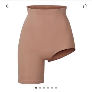 Skims solution short #1